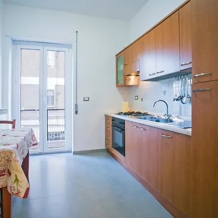 Gaeta Apartament 別荘 *
